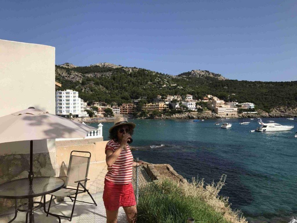 Hebergement Front De Mer Apartman Sant Elm Kültér fotó
